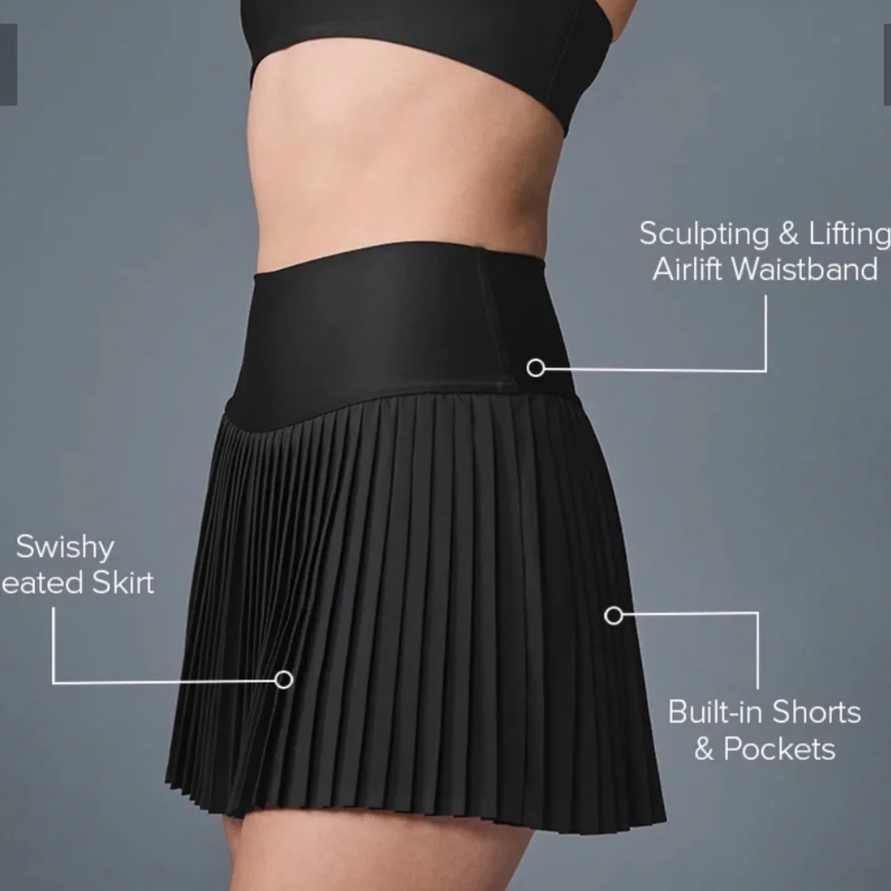ALO Yoga Grand Slam Tennis Skirt size XS brand new with tags